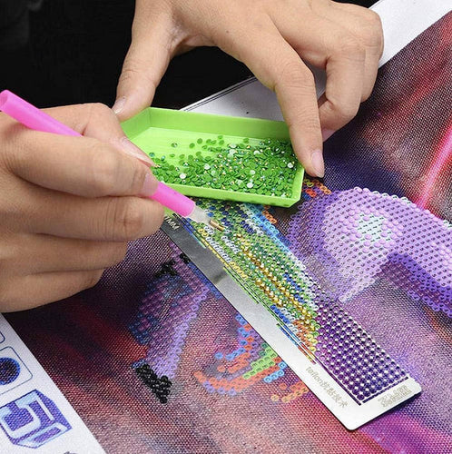 What It Takes to Make Time for Creativity with Diamond Painting?